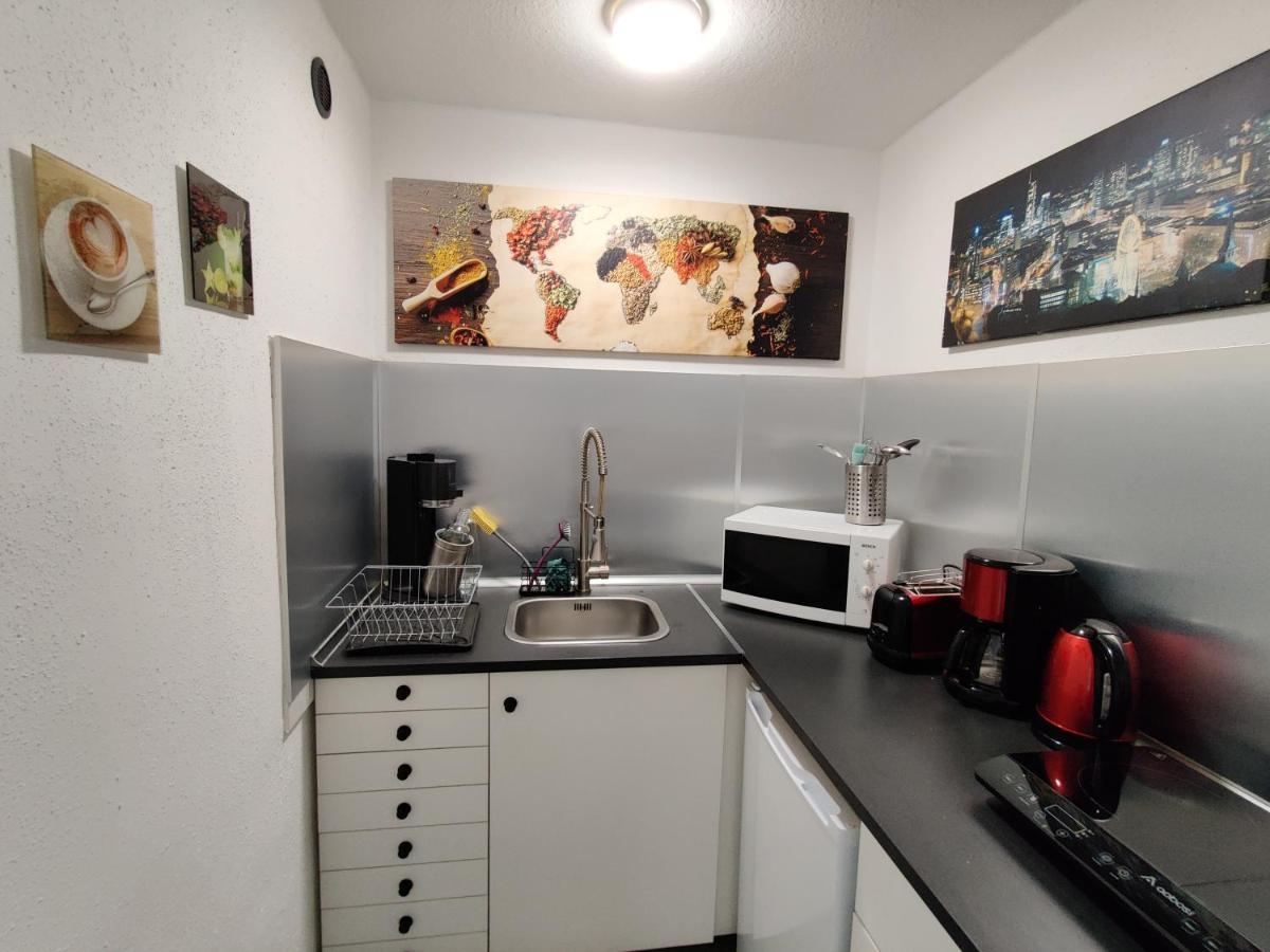 H-Lodges - Top City-Appartments In Essen Phòng bức ảnh
